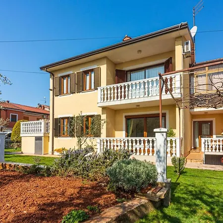 Franelic 3* Umag
